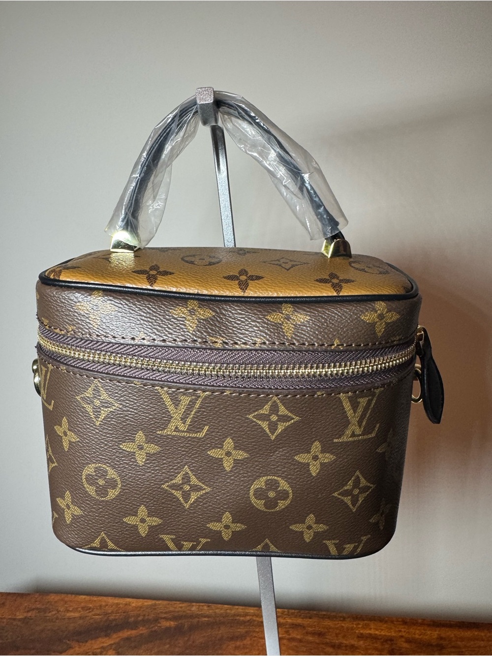 Mini Vanity Bag. No Brand.